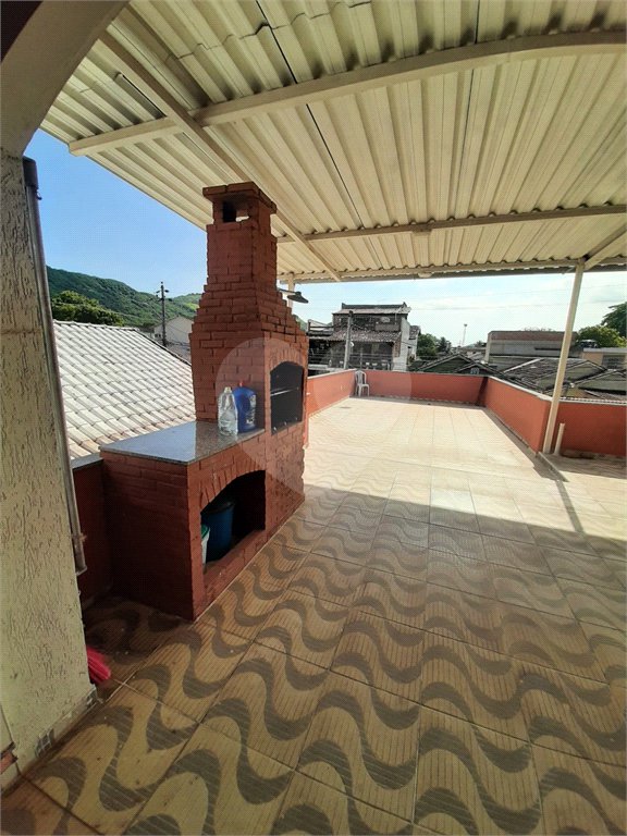 Casa à venda com 4 quartos, sendo 1 suíte, em Senador Camará, Rio de Janeiro, RJ
