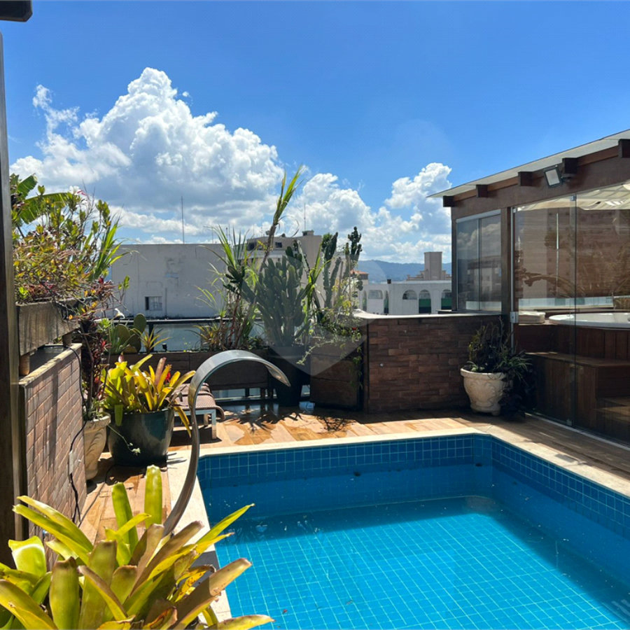 Cobertura à venda com 4 quartos, sendo 3 suítes, em Santana, São Paulo, SP