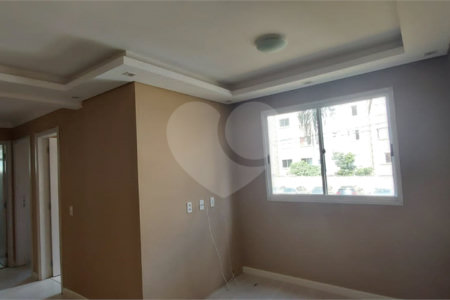 Apartamento à venda com 2 quartos em Jardim São João (jaraguá), São Paulo, SP