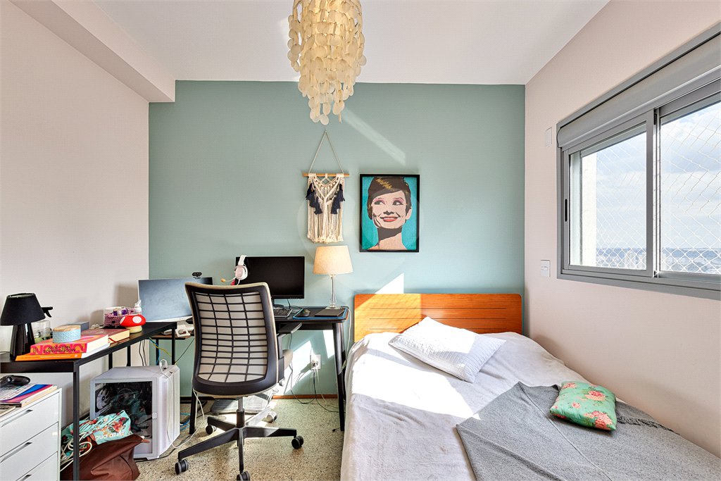 Apartamento à venda com 3 suítes em Jardim Marajoara, São Paulo, SP