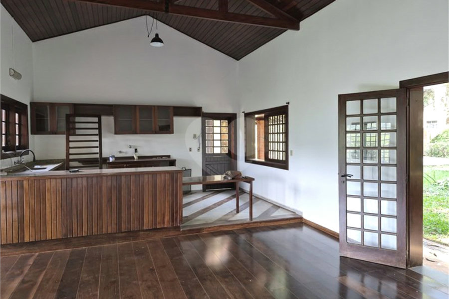 Casa à venda com 3 quartos, sendo 1 suíte,  em Serra da Cantareira, Mairiporã, SP