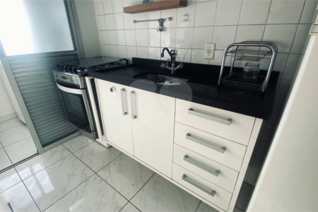 Apartamento à venda com 2 quartos em Rio Pequeno, São Paulo, SP
