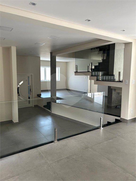 Casa à venda com 4 suítes no condomínio Jardim Paulista I, Vinhedo - SP