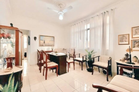 Apartamento com 2 dormitórios à venda, 70 m² por R$ 430.000,00 - Gonzaga - Santos/SP