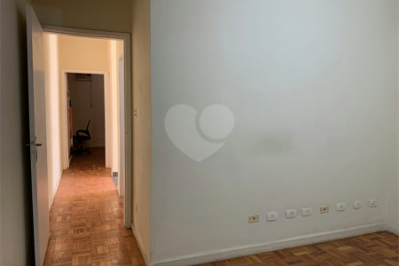 Sobrado à venda com 3 quartos em Cidade Monções, São Paulo, SP