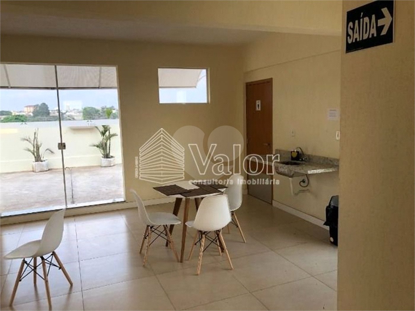 Prédio comercial inteiro a venda - Avenida Plaza !