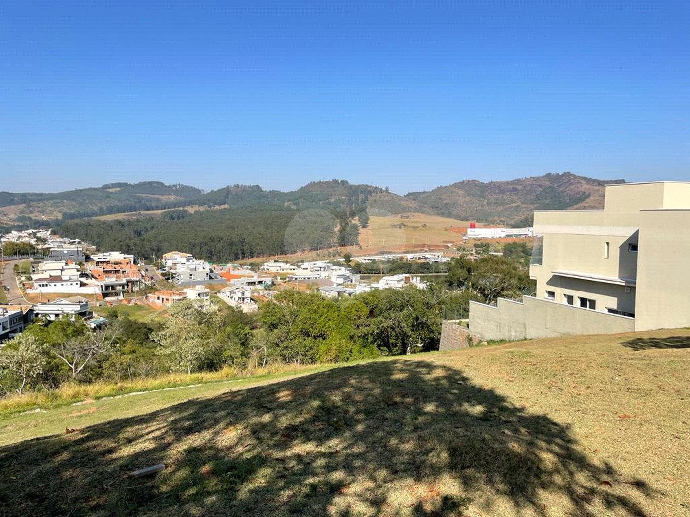 Terreno à venda em Condomínio Vale das Águas, Bragança Paulista, SP