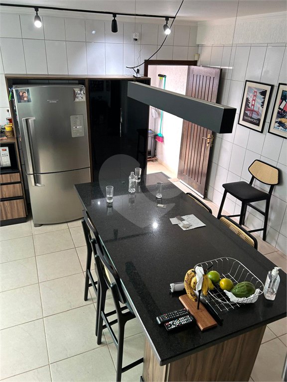Casa à venda com 2 suítes no condomínio Residencial, Mogi das Cruzes - SP