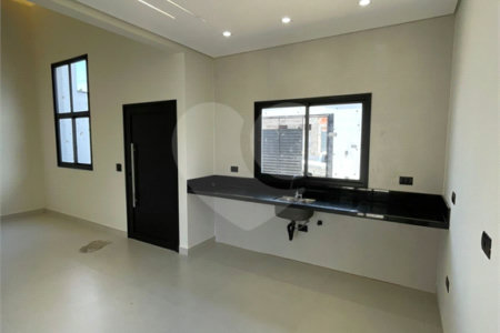 Casa à venda com 3 quartos, sendo 1 suíte, em Jardim Novo São Pedro, Salto, SP