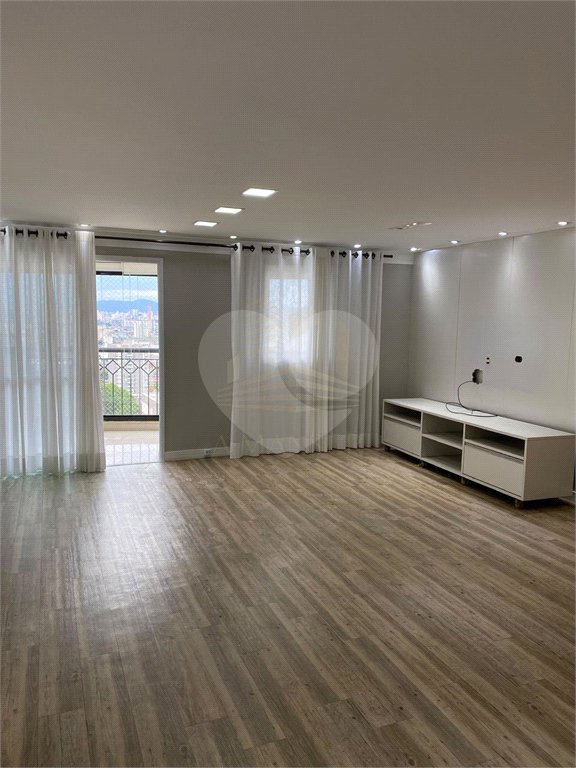 Apartamento à venda com 3 quartos, sendo 2 suítes, em Alto da Mooca, São Paulo, SP