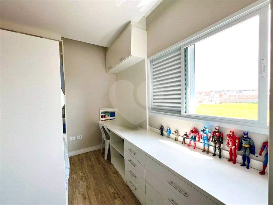 Sobrado à venda com 3 quartos, sendo 1 suíte,  em Residencial Jardim Nathália, Sorocaba, SP