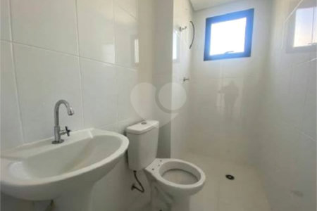 Apartamento à venda com 2 quartos, sendo 1 suíte, em Vila Galvão, Guarulhos, SP