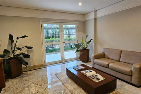 Apartamento à venda com 3 quartos, sendo 2 suítes, em Pinheiros, São Paulo, SP