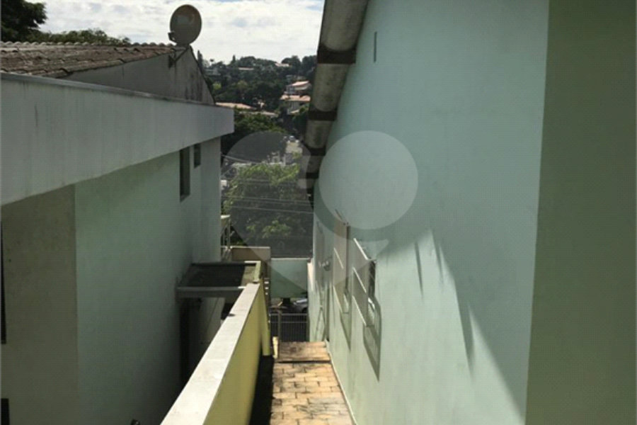 Casa à venda com 3 quartos, sendo 1 suíte, em Morumbi, São Paulo, SP