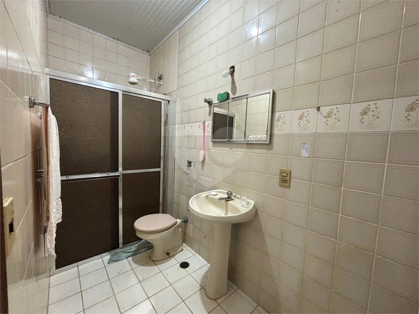 Sítio à venda com 3 quartos, sendo 1 suíte,  em Canta Galo, Itapetininga, SP