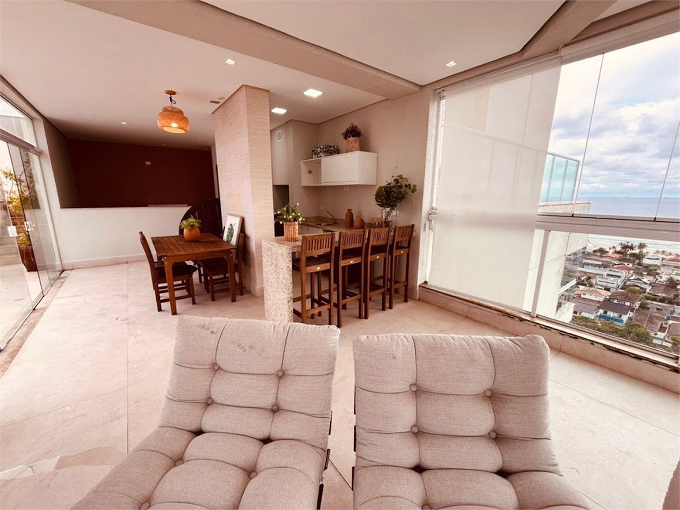 Apartamento com 3 dormitórios à venda, 285 m² por R$ 3.490.000,00 - Jardim Virginia - Guarujá/SP