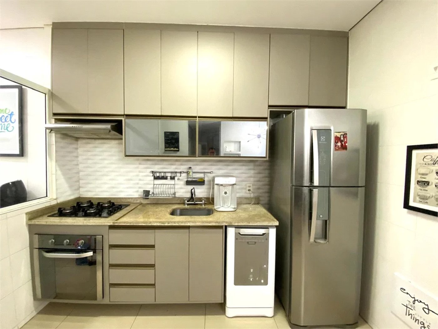 Apartamento à venda com 2 quartos, sendo 1 suíte,  em Jardim Caboré, São Paulo, SP