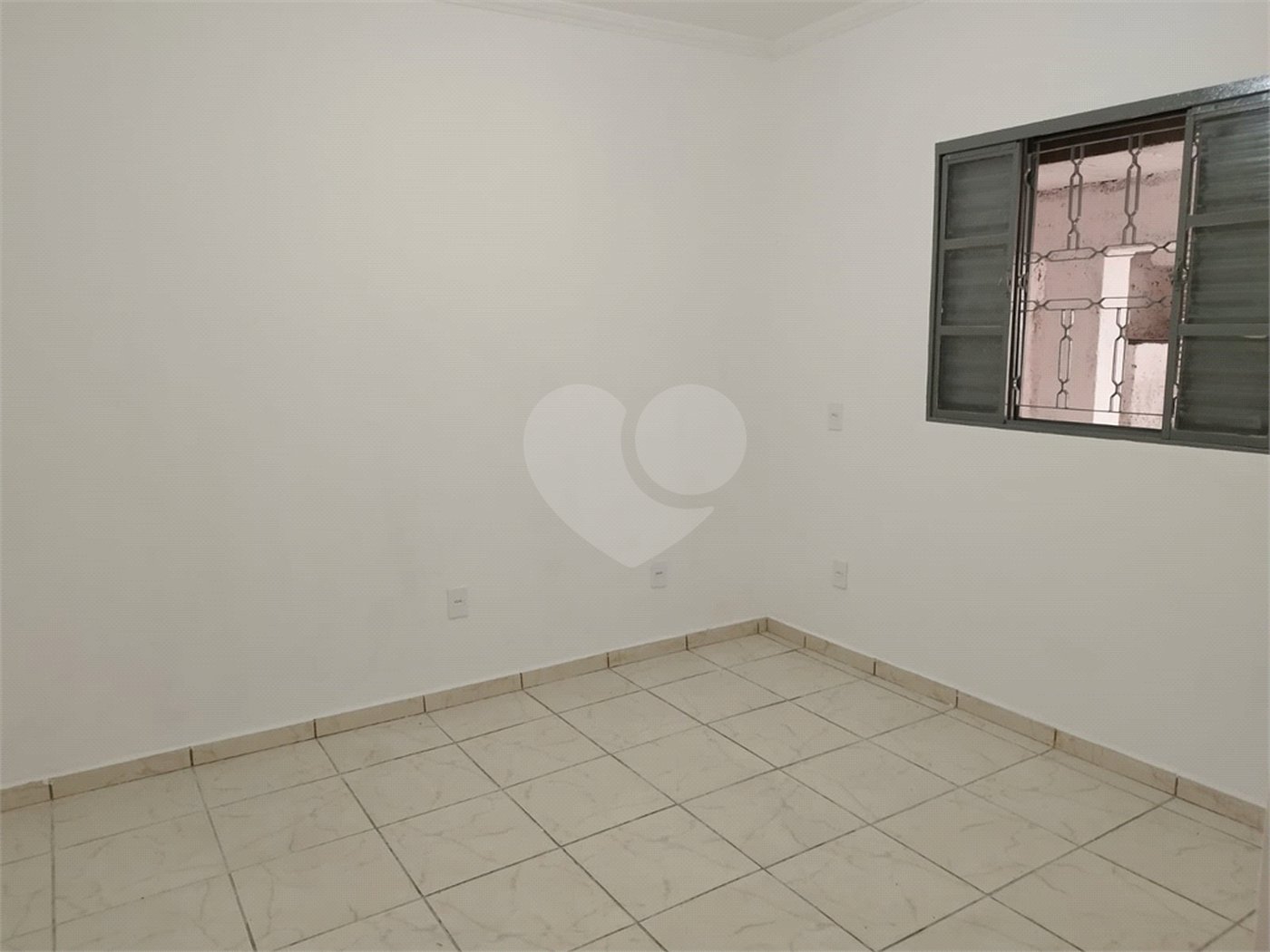 Casa à venda com 2 quartos em Vila Santa Rita, Sorocaba, SP