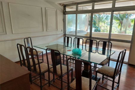 Casa à venda com 3 suítes em Jardim Leonor, São Paulo, SP