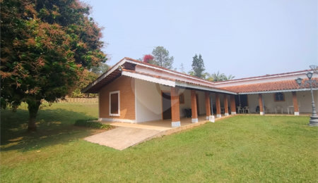 Sítio à venda com 5 quartos, sendo 2 suítes,  em Ponte Alta, Atibaia, SP