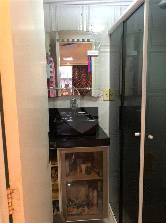 Apartamento à venda com 2 quartos em Jardim Dayse, Ferraz de Vasconcelos, SP