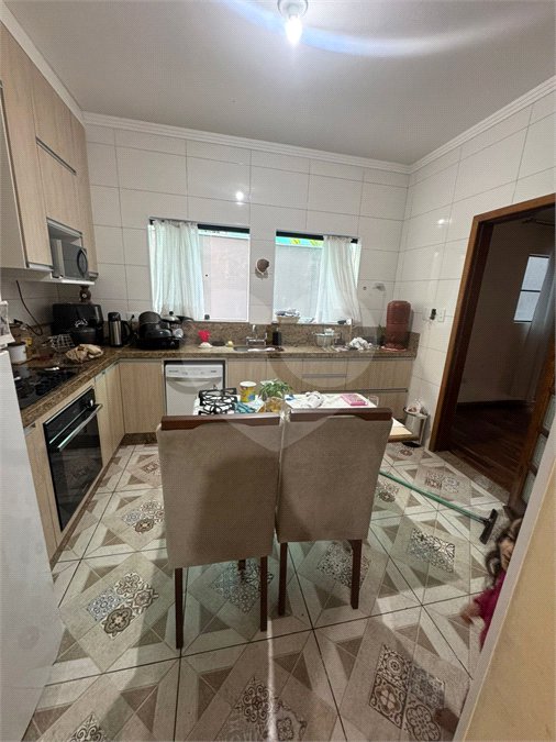 Sobrado à venda com 3 quartos, sendo 1 suíte, em Tremembé, São Paulo, SP