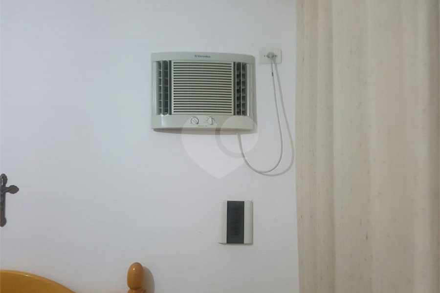 Sobrado à venda com 5 quartos, sendo 2 suítes, em Horto, São Paulo, SP