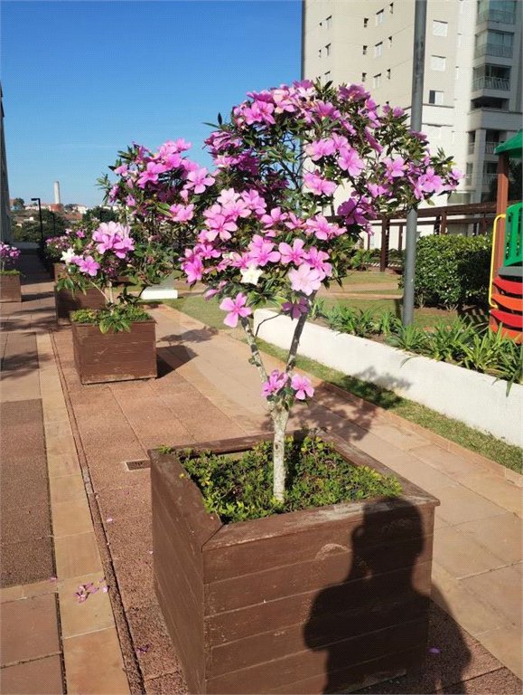 Apartamento à venda com 3 quartos, sendo 1 suíte,  em Vila Suissa, Mogi das Cruzes, SP