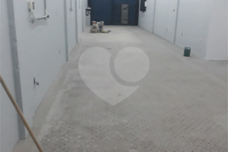 Prédio à venda com 10 quartos em Belenzinho, São Paulo, SP