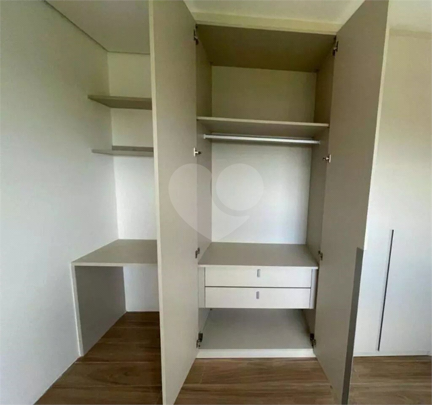 Apartamento para alugar com 3 suítes em Parque Campolim, Sorocaba, SP