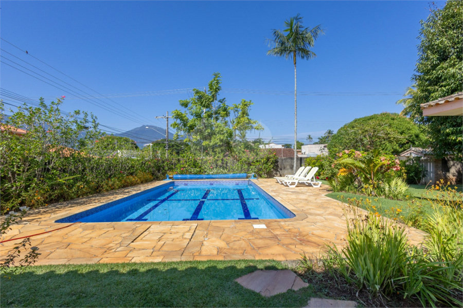 Casa à venda com 6 quartos, sendo 4 suítes, em Barequeçaba, São Sebastião, SP
