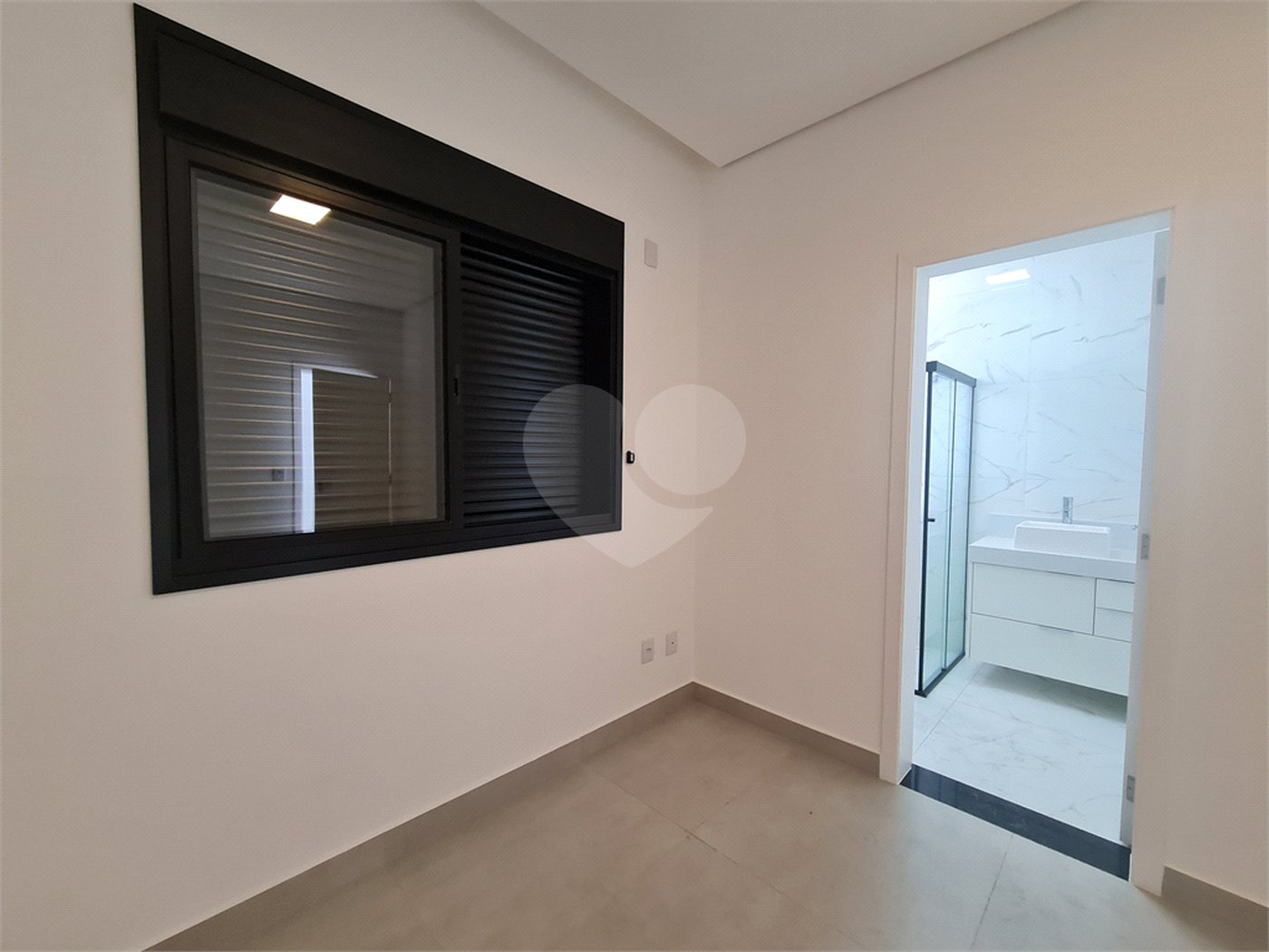 Casa à venda com 3 suítes no condomínio Parque Ibiti Reserva, Sorocaba - SP