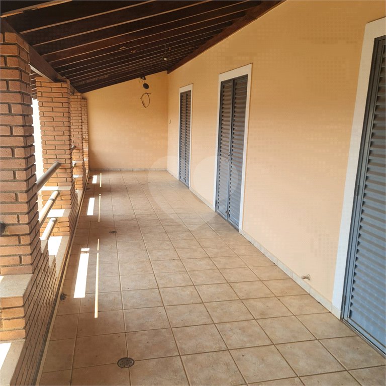 Casa à venda com 3 quartos, sendo 1 suíte, em Jardim Nova São João, São João da Boa Vista, SP