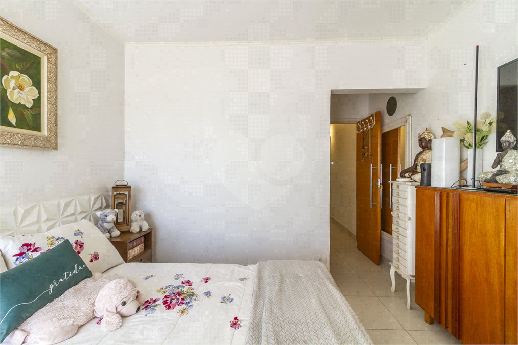 Sobrado à venda com 4 quartos, sendo 1 suíte,  em Vila Cruzeiro, São Paulo, SP