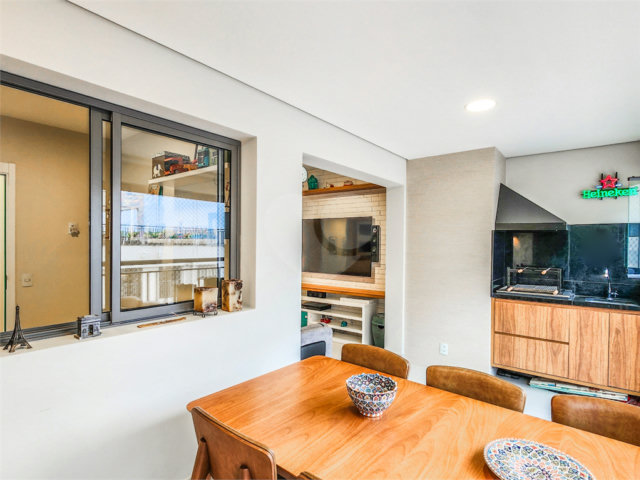 Apartamento à venda com 2 quartos, sendo 1 suíte,  em Jardim Prudência, São Paulo, SP