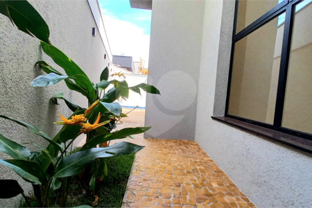 Casa Térrea à venda com 3 suítes em Jardim Valencia, Ribeirão Preto, SP