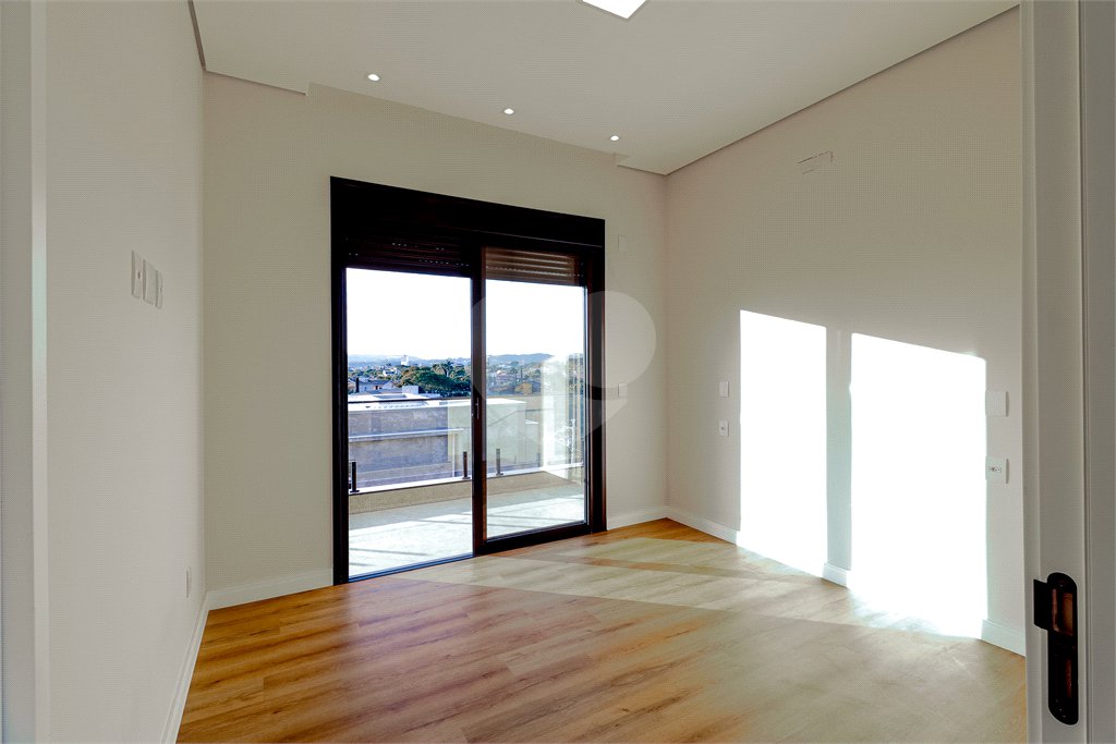 Casa à venda com 4 suítes no condomínio Reserva São Nicolau, Atibaia - SP