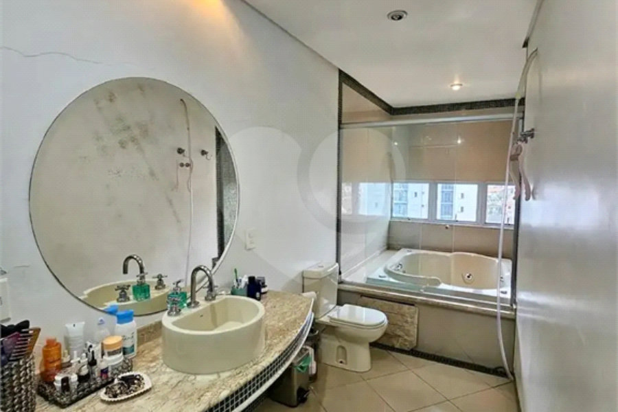 Sobrado à venda com 3 quartos, sendo 1 suíte, em Limão, São Paulo, SP