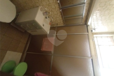 Casa à venda com 3 quartos, sendo 1 suíte,  no Centro, Mogi das Cruzes, SP