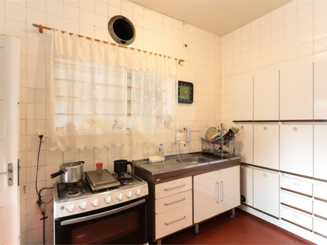 Sobrado à venda com 3 quartos em Chácara Santo Antônio, São Paulo, SP