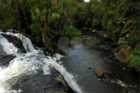 Chácara à venda no Centro, Monte Sião, MG
