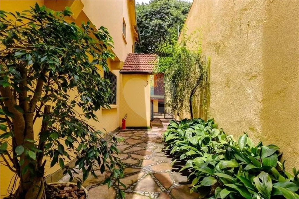 Casa para alugar com 3 suítes em Jardim América, São Paulo, SP