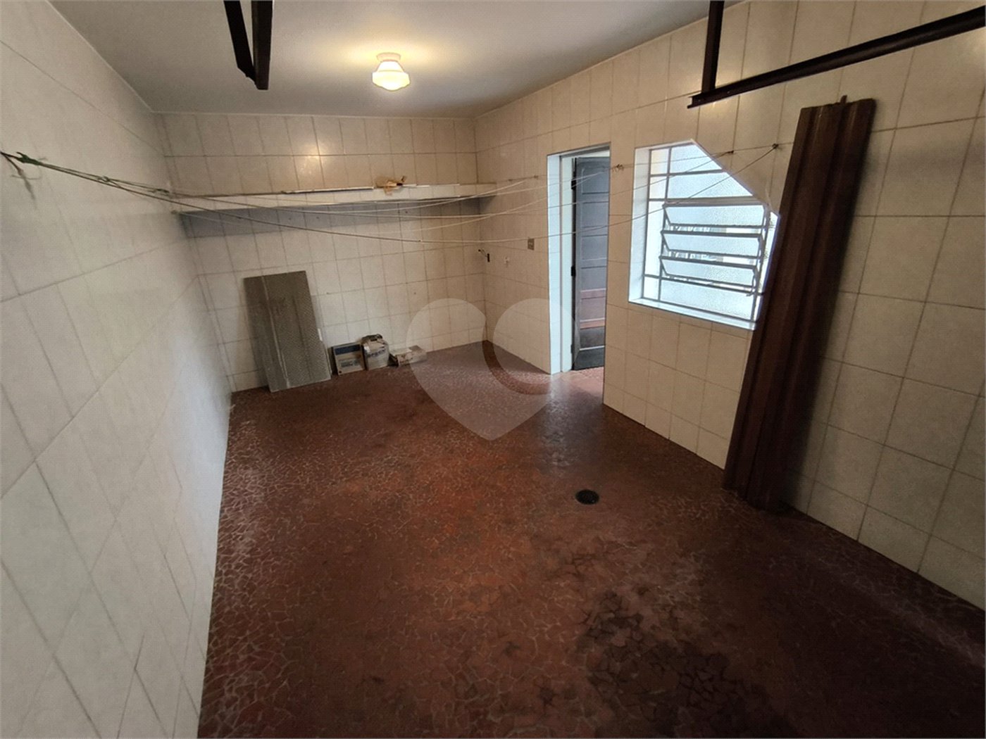Sobrado à venda com 5 quartos, sendo 1 suíte, em Jardim Trussardi, São Paulo, SP