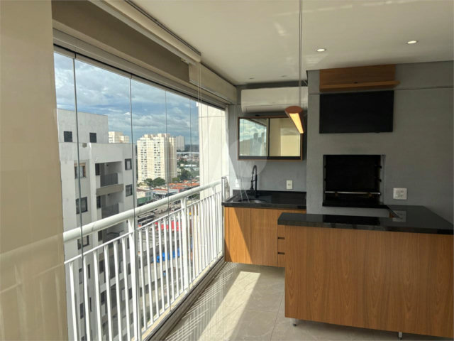 Apartamento à venda com 2 quartos, sendo 1 suíte,  em Santo Amaro, São Paulo, SP