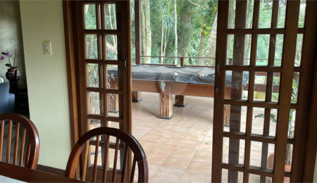 Casa à venda ou para alugar com 3 suítes no condomínio Alpes da Cantareira, Mairiporã - SP