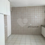 Apartamento à venda com 3 quartos, sendo 1 suíte, em Alto da Boa Vista, São Paulo, SP