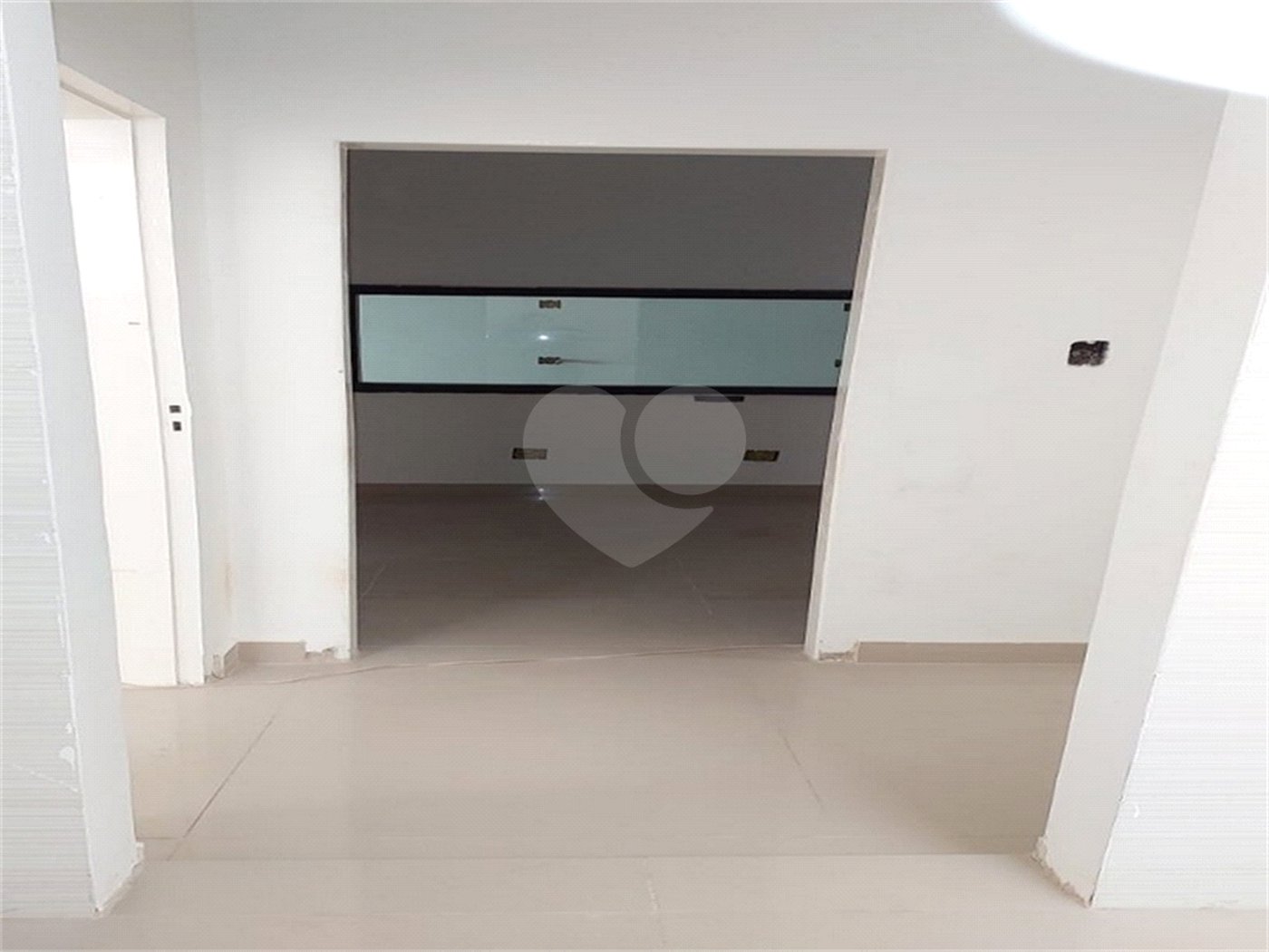 Sobrado à venda com 3 quartos, sendo 2 suítes, em Vila Paulicéia, São Paulo, SP