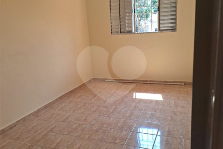 Casa à venda com 2 quartos em Jardim Marisa, São Paulo, SP