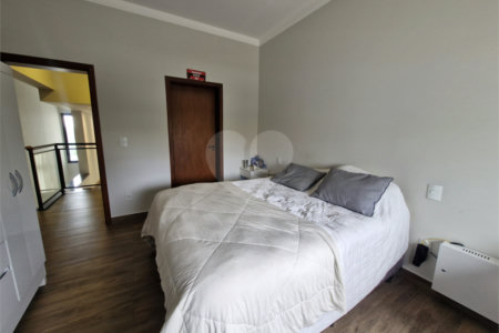 Casa à venda com 3 suítes no condomínio Mirante dos Ipês, Salto - SP