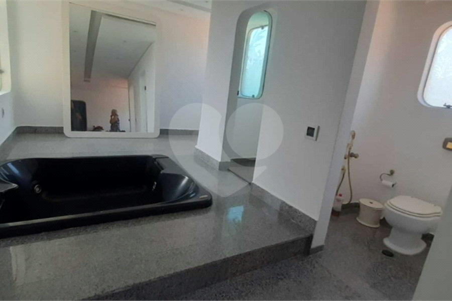 Casa à venda com 4 suítes no condomínio Parque Imperial da Cantareira, Mairiporã - SP